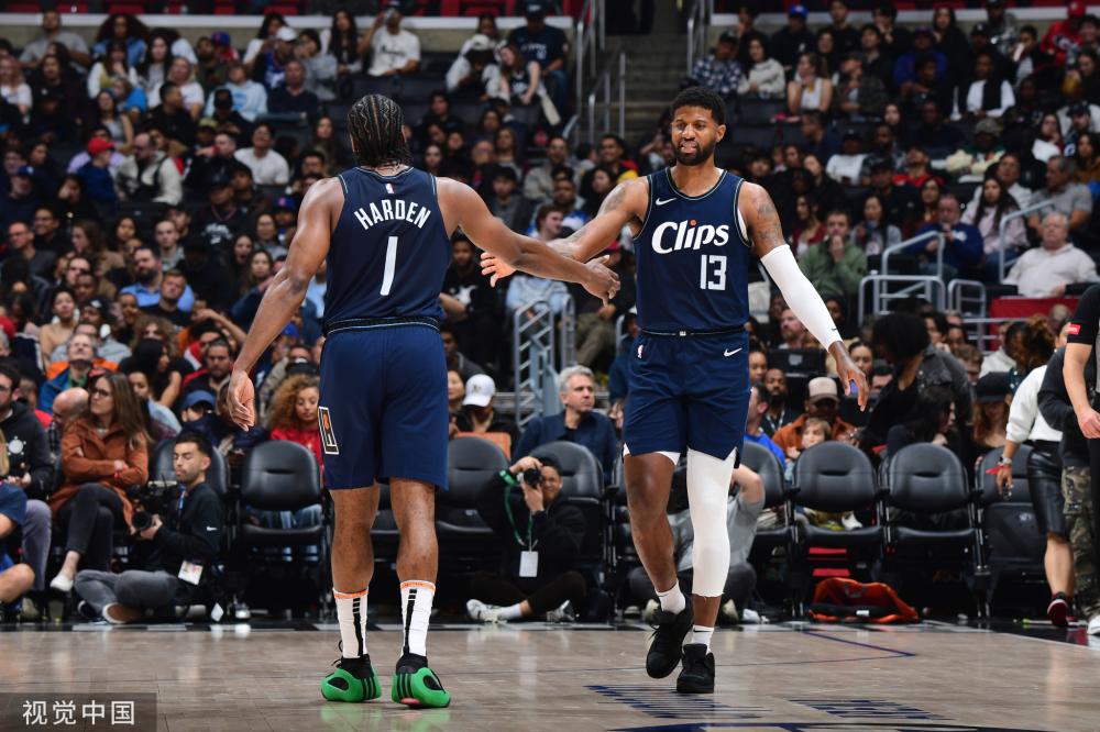 但在争夺冠 但在争夺冠