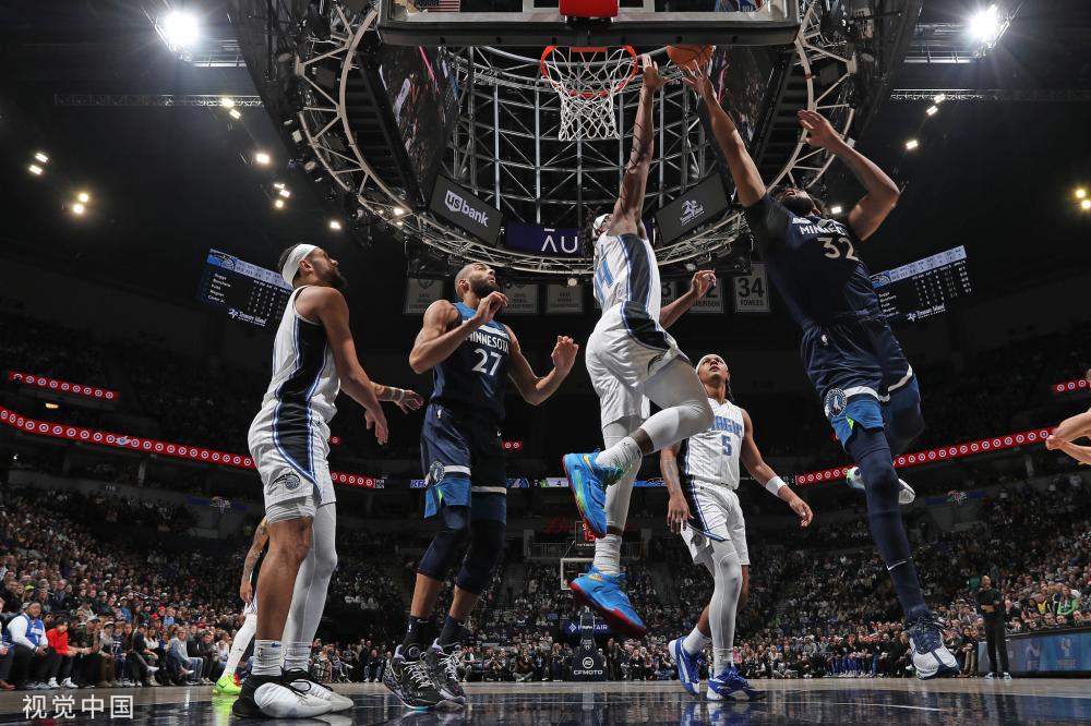 以及他如何 以及他如何