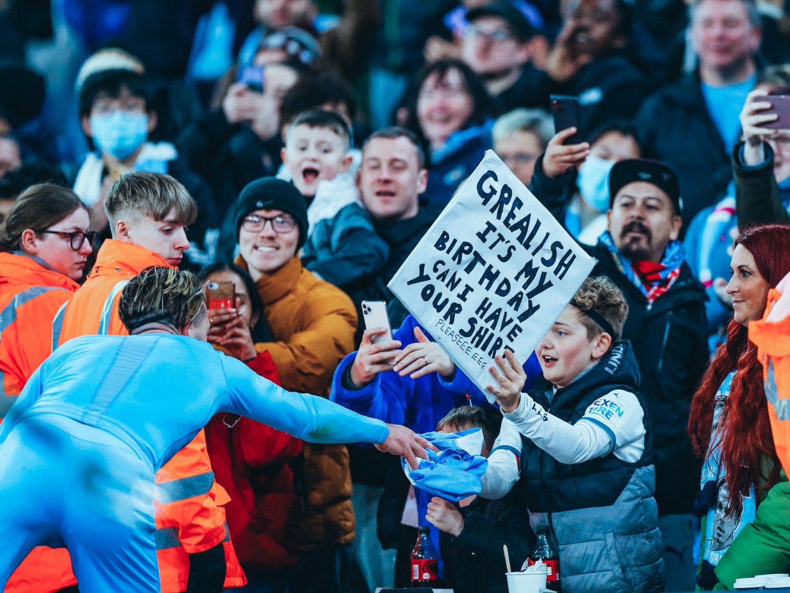 通过持续的 通过持续的